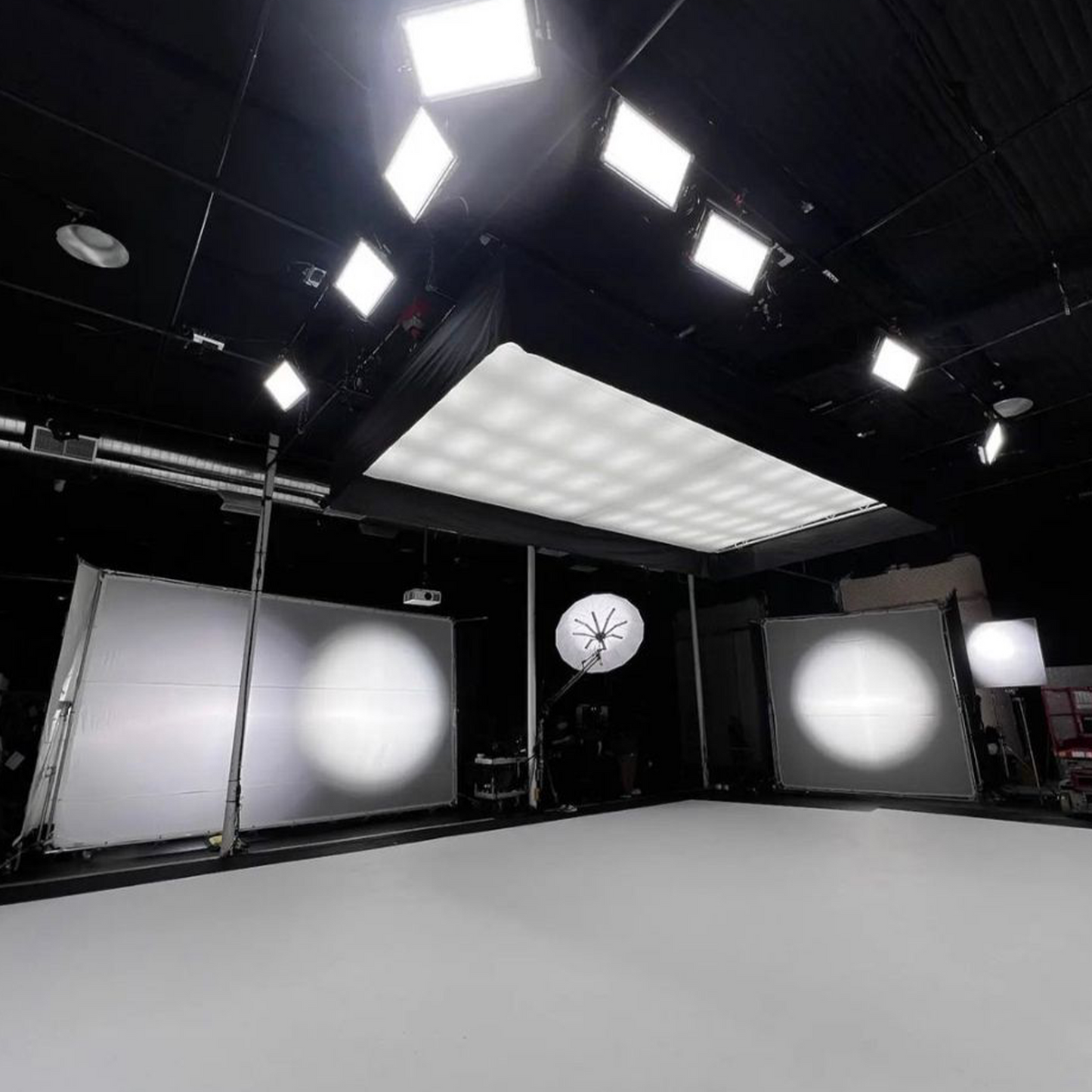 Platinum Studio Blanket – 16 sq ft (4’ x 4’)